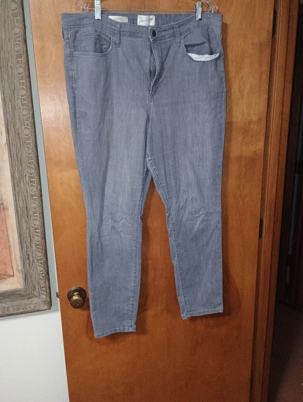 Universal Thread Women's High Rise Skinny Jeans in Gray Plus Size 18